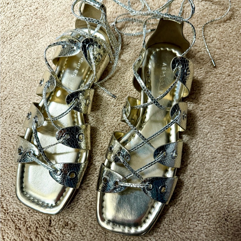 AEROSOLES Gold Gladiator Sandals with Strappy Design